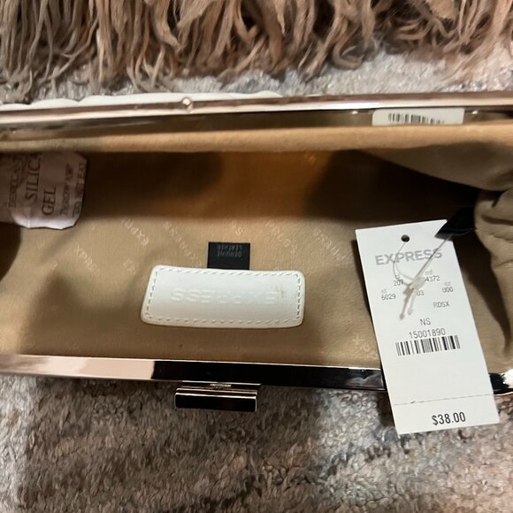 EXPRESS white leather clutch - NWT - Picture 8 of 8